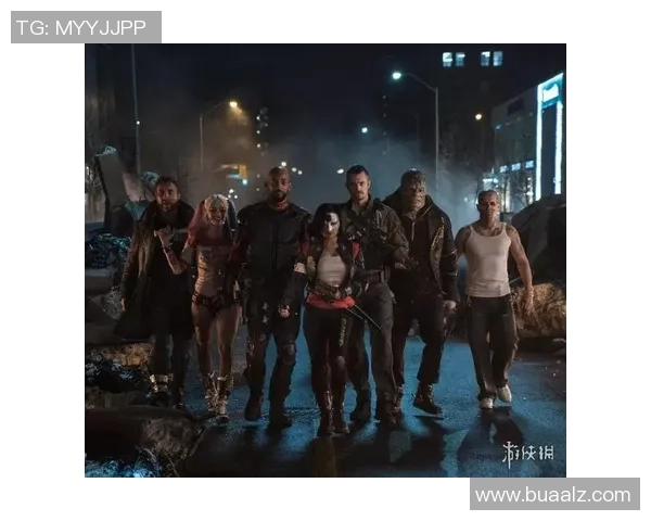 《激烈角逐与荣耀对决 体育比赛中的团队合作与个人英雄主义之较量》